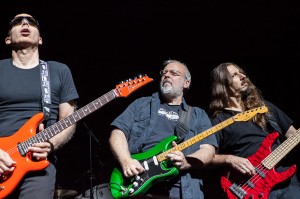 Joe Satriani performs at Verizon Theatre - Grand Prairie, TX | Copyright 2013 - North Texas Live!