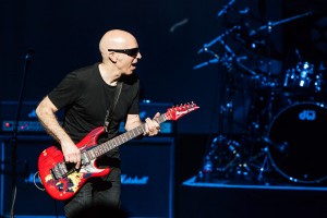 An evening with Joe Satriani at The Kajestic Theatre - Dallas, TX | Copyright 2016 - North Texas Live!